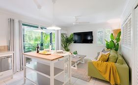 Chez Noosa Holiday Apartments